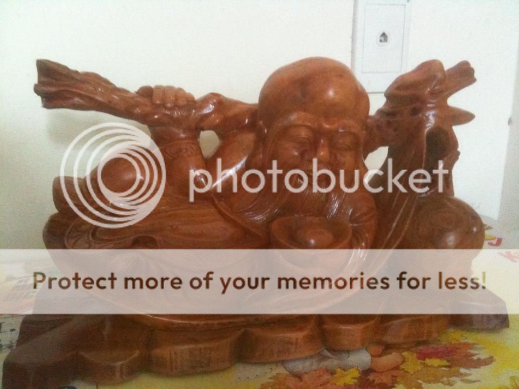 Tượng điêu khắc bằng gỗ - 2